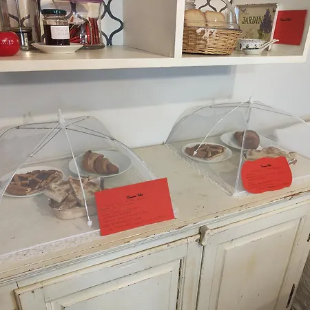 Casa Etrusca Bed & Breakfast 3*